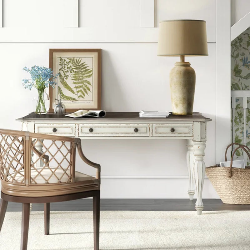 Salinas Desk
