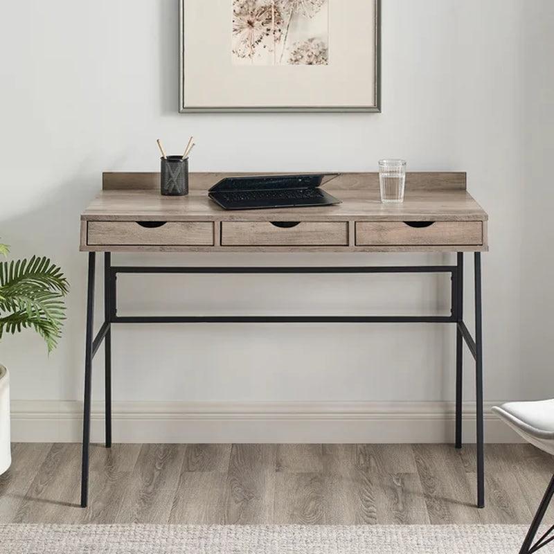 Canal Desk