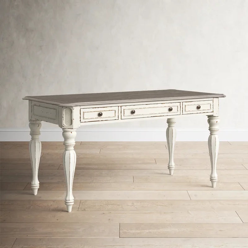 Salinas Desk