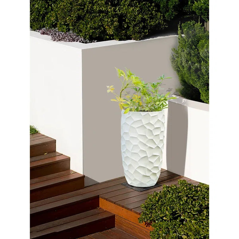 Govind 1 - Piece Magnesium Oxide Pot Planter