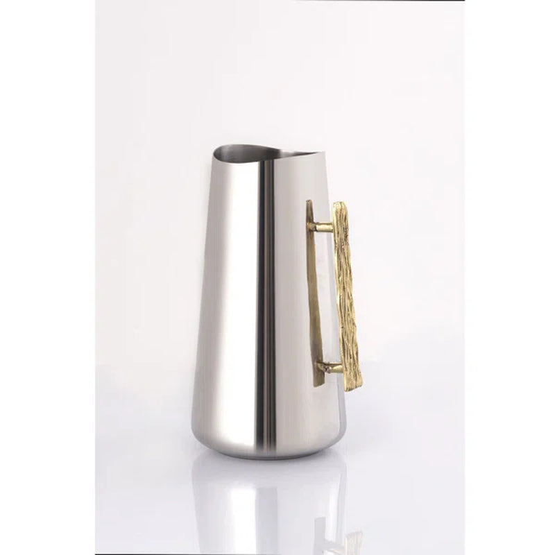 Handle 84 Oz. Pitcher