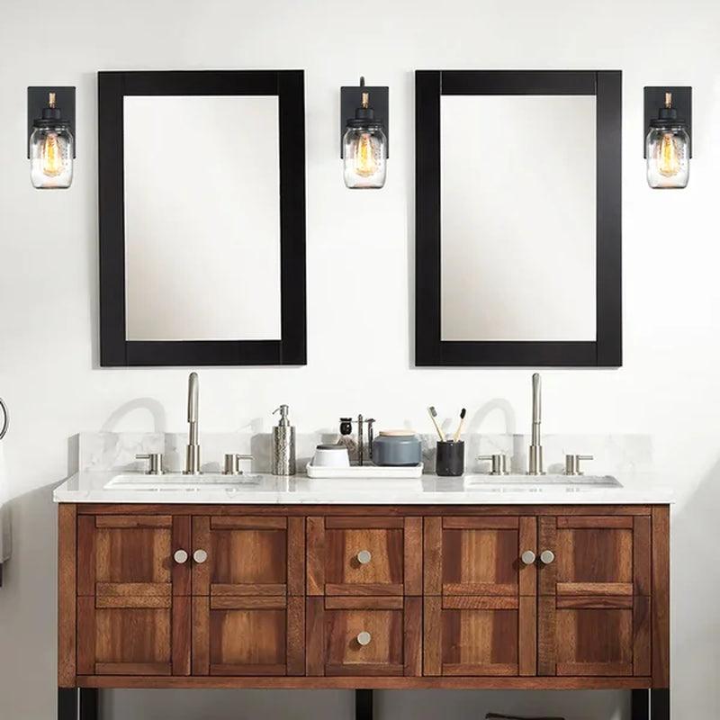 Albie Armed Sconce