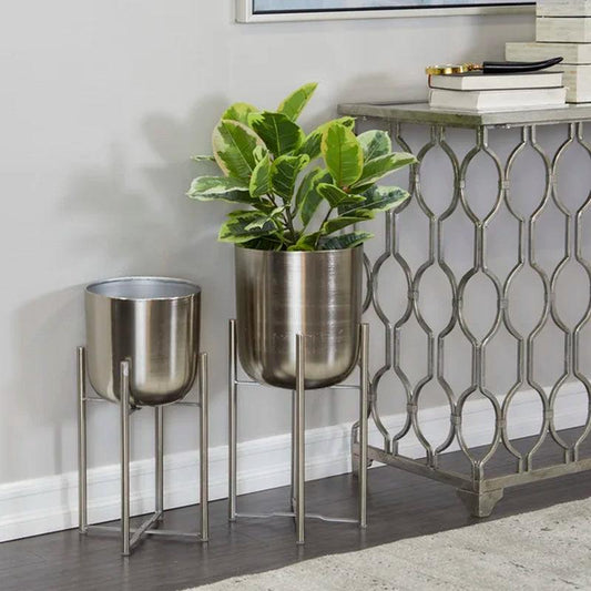 2-Piece Iron Pot Planter Set