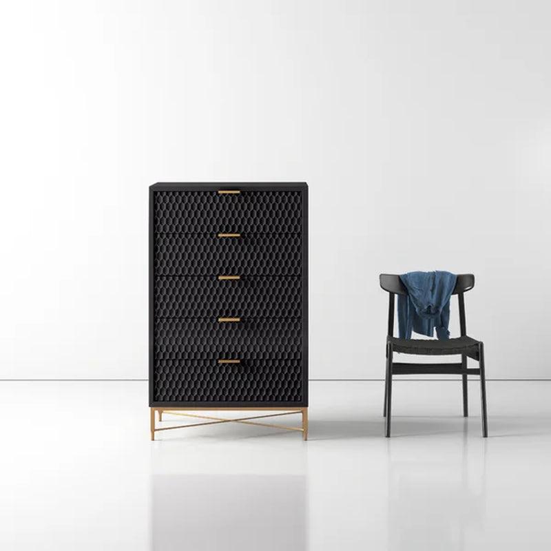Capra 5 - Drawer Dresser