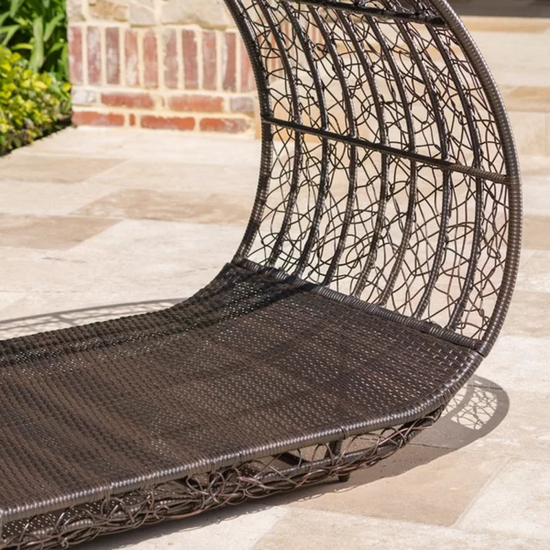 Lavina 91.25'' Wide Outdoor Wicker Patio Daybed with Cushions
